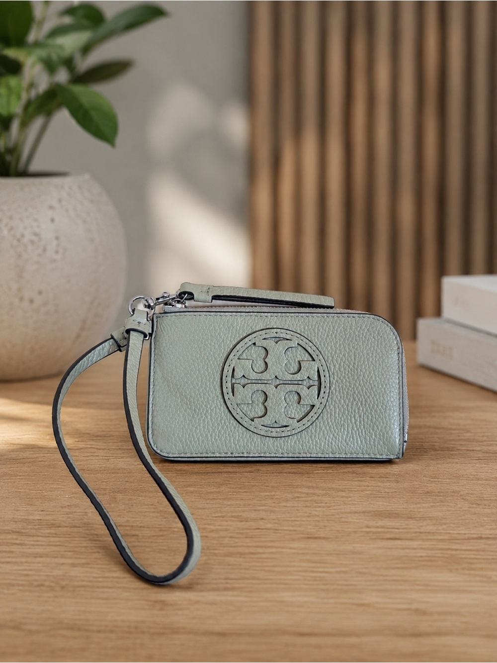 Tory Burch Miller Zip Card Case Sage Green Leather Wristlet